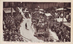 Fête de la Reine - Char de la Reine de Paris - Angoulême 1928 -
													16 Charente
												