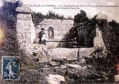 Belles-Isle-en-Terre. Cp Fontaine N.C de Pendreo -
													22 Côtes d'Armor
												