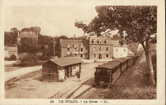 Ll 10 - Le Guildo - La Gare