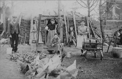 Cp 07870 Chaltrait la famille de forestiers Chevalier