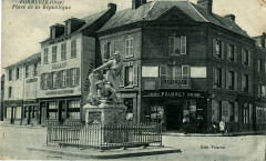 Pourret - Formerie - Place de la République