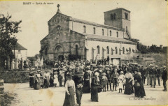 Sortie de messe à Briant -
													71 Saône et Loire
												