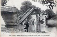 Souvenir de la guerre 1914-1915 - Le pont de Meriel detruit par le Genie francais