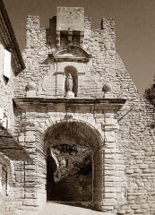 Crillon Porte Gérin