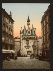 Sevigne gate, Bordeaux, France-LCCN2001697589
