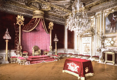 ChateauFontainebleau03 -
													France
												