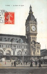 Carte postale ancienne Paris - La Gare du Lyon
                                                                     à Paris 12e
                                