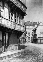 PlaCe des marchés 41560 ouest