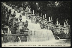 La Grande Cascade - Partie Supérieure (côté droit) - Les Grandes Eaux -
																					92210 Saint-Cloud
																			