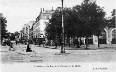 Versailles rue de la paroisse & halles 75268 -
																					78000 Versailles
																			