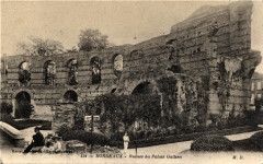 Bordeaux-les-ruines-du-Palais-Gallien 9 à Bordeaux