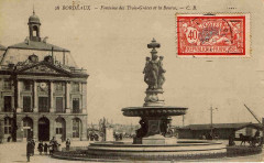 Bordeaux - Place de la Bourse (catre postale) à Bordeaux