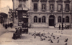 Bordeaux - Place Pierre-Laffitte 2 à Bordeaux