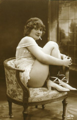 Ja-Serie-0106 French postcard