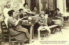 Buoux colonie scolaire -
													84 Vaucluse
												