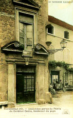 Sainte-Cécile Porte de la maison dite du cardinal -
													84 Vaucluse
												