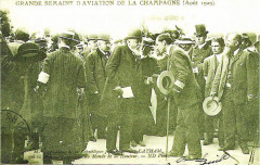Armand Fallières félicite Latham