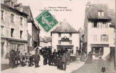 Aveyron Pittoresque 41 - Laguiole - Place de la Mairie -
													12 Aveyron
												