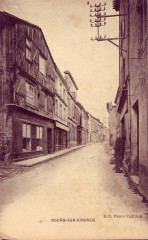 Bourg - rue Valentin-Bernard 3
