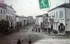 Castelnau-de-Médoc - Place Saint-Jacques 4