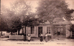 Cissac - Place de la Mairie 2