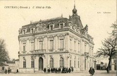 Coutras - Hôtel-de-ville 5 -
													33 Gironde
												