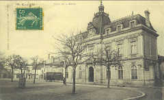 Coutras - Place de la Mairie
