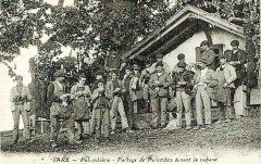Sare Palombière - Partage de palombes devant la cabane
