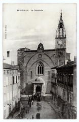 Sortie de messe de la cathédrale de Perpignan -
													66 Pyrénées Orientales
												