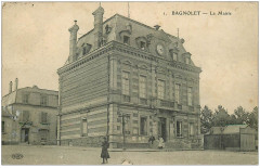 Carte postale ancienne Bagnolet - la mairie vers 1918