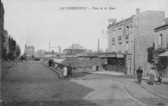 La Courneuve.Place de la Gare