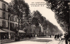 Carte postale ancienne Avenue des Batignolles et le Marché
                                                                     à Saint-Ouen-sur-Seine
                                