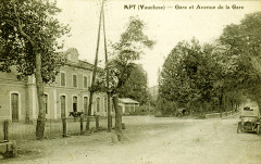 Apt Gare et avenue -
													84 Vaucluse
												