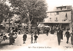 Apt marché place Saint Pierre