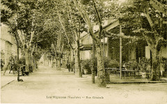 Les Vignières Grand rue