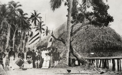 Famille royale de Raiatea en 1895 -
													France
												