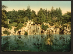 Carte postale ancienne Bois de Boulogne - La cascade
                                                                     à Paris 16e
                                
