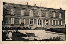 Lesparre - Mairie 3