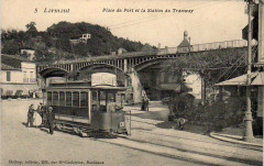 Lormont - place du port 16