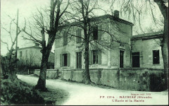Mauriac - Ecole et la Mairie