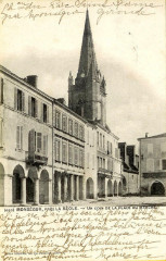 Monségur - Place du marché 1