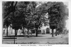 Noaillan - La place 1