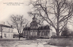 Saint-Denis-de-Pile - Place de la Mairie
