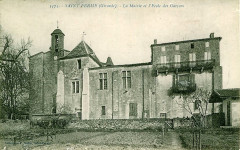 Saint-Ferme - Mairie et école des garçons