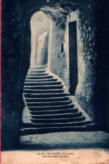 Saint-Macaire - Entrée des grottes