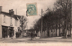 Saint-Macaire - place Tourny 1
