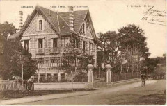 Arcachon - villa Verdi -
													33 Gironde
												
