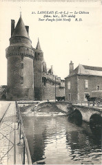 Langeais-Fr-37-château-carte postale-04