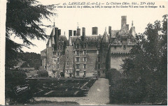 Langeais-Fr-37-château-carte postale-09