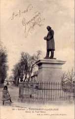 Sainte-Foy-la-Grande - Place Paul-Broca 7